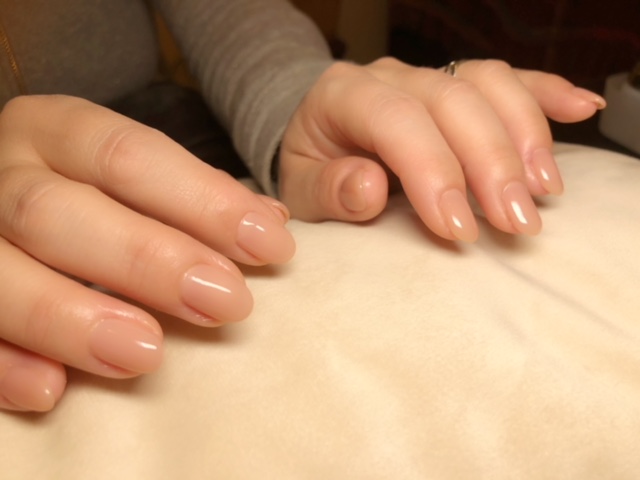 オフィスネイルヌーデーカラー