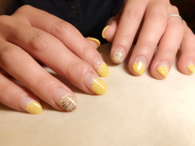 バレンタインを意識したツイード柄に