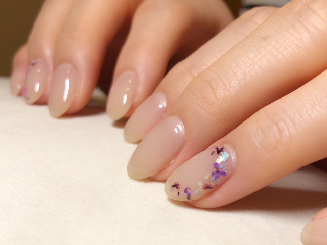 オフィスネイル1ポイントに押し花×シェル