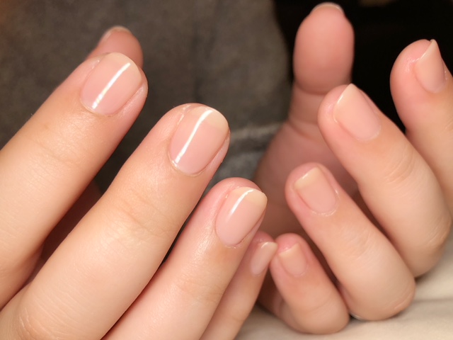 オフィスネイルさりげなく、でもウルつや♡