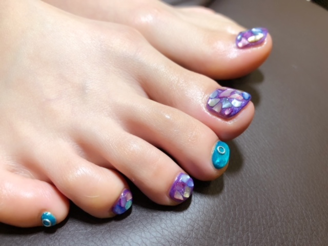 夏の準備はOK?フットネイルの季節