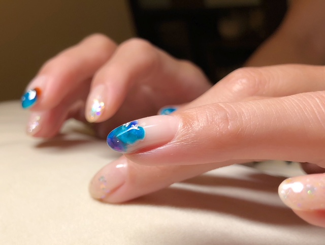 お気に入りのブルーネイル