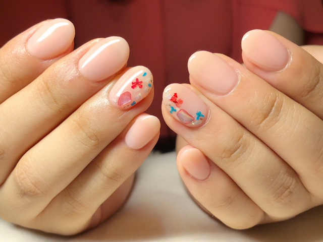 オフィスネイルにワンポイントアート