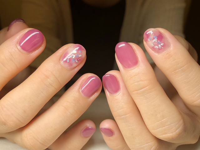 ピンクマーブルのネイル