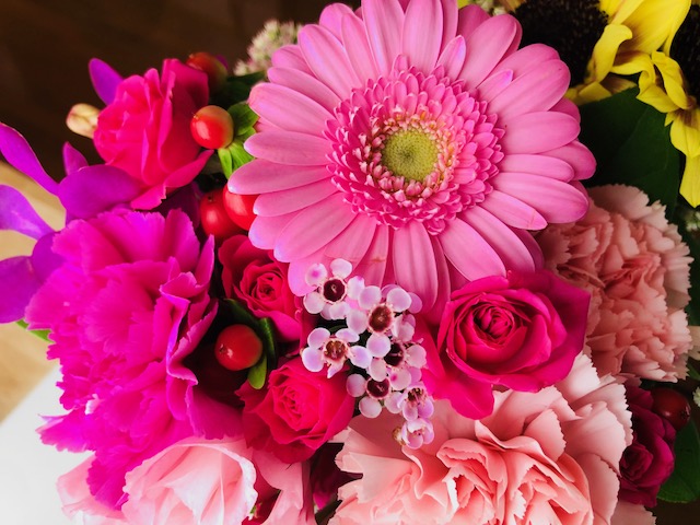 お祝いのブーケ