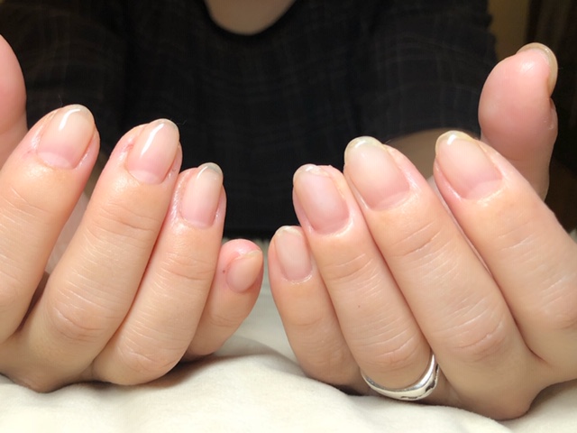 クリアネイルどんなシーンにもマッチ