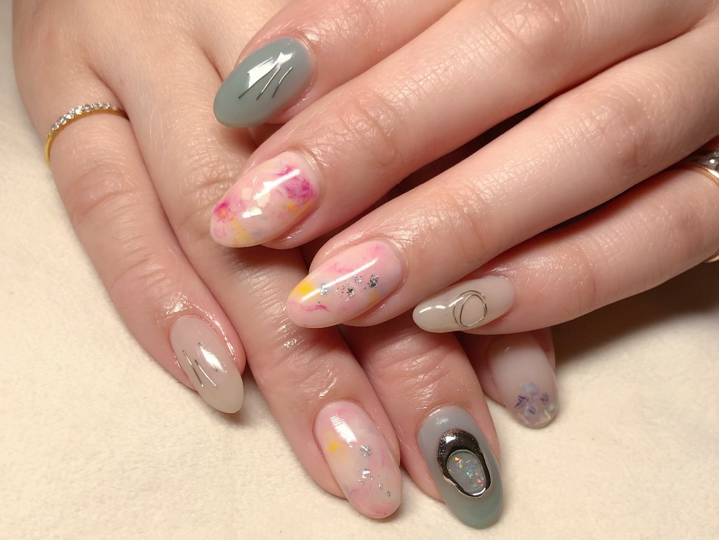 ニュアンスネイル×春カラー