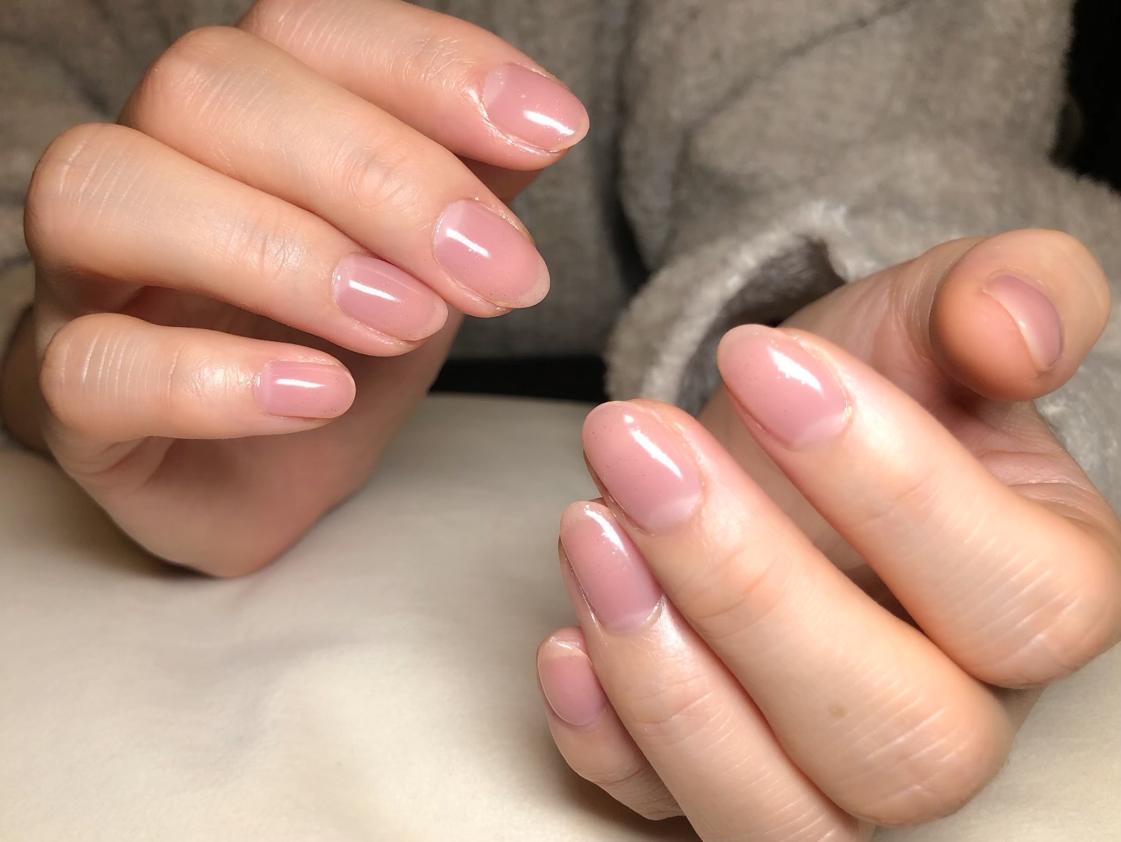 肌なじみカラー×ワンカラーネイル