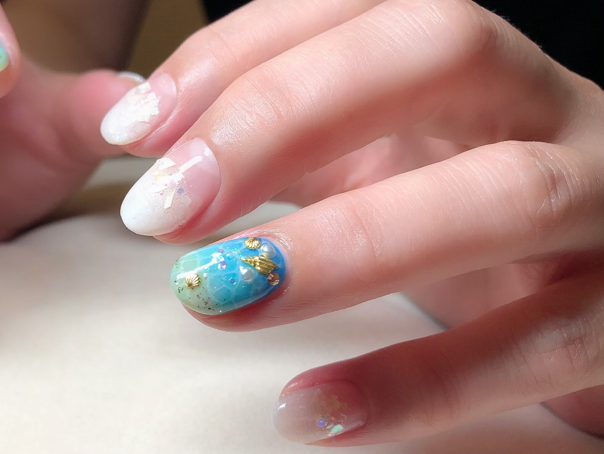 ラグーンアート×ホワイトグラデーション