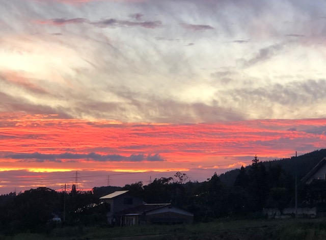 会津の夕焼け夏の空