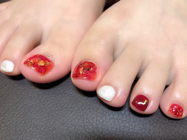 奥行ネイルレッド