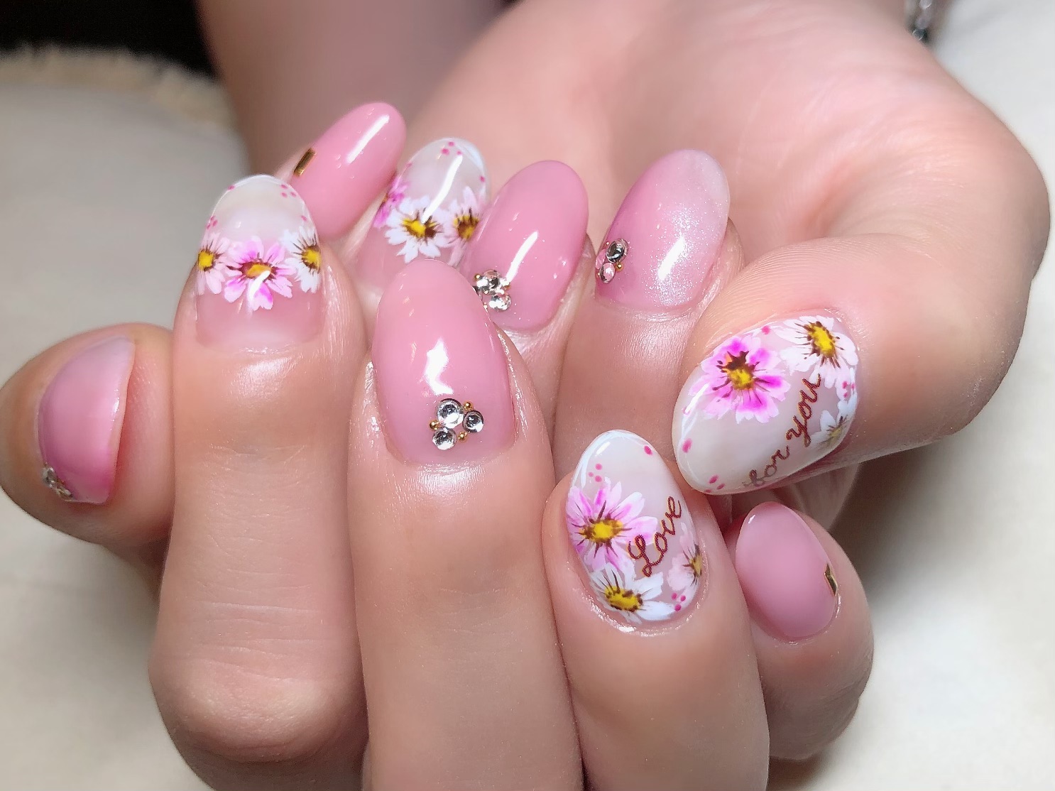 コスモス秋ネイル